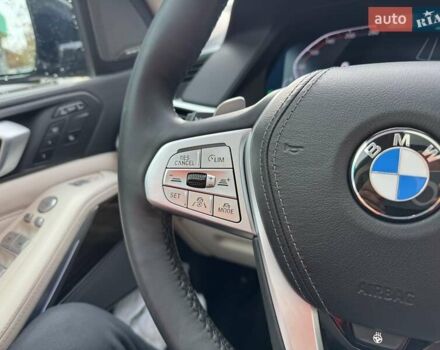 Серый БМВ X7, объемом двигателя 3 л и пробегом 259 тыс. км за 57500 $, фото 32 на Automoto.ua