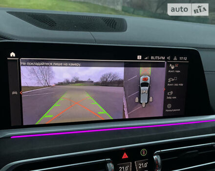 Серый БМВ X7, объемом двигателя 3 л и пробегом 78 тыс. км за 67900 $, фото 28 на Automoto.ua