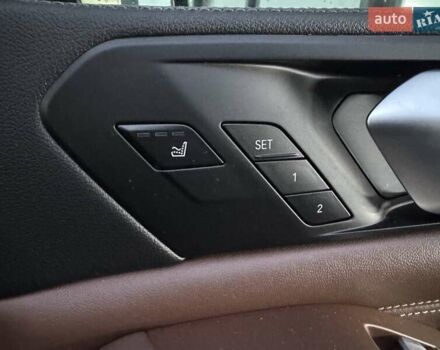 Серый БМВ X7, объемом двигателя 3 л и пробегом 143 тыс. км за 59900 $, фото 56 на Automoto.ua