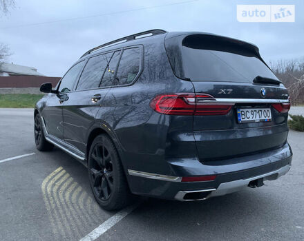 Серый БМВ X7, объемом двигателя 3 л и пробегом 78 тыс. км за 67900 $, фото 8 на Automoto.ua
