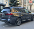 Сірий БМВ X7, об'ємом двигуна 4.39 л та пробігом 85 тис. км за 75900 $, фото 13 на Automoto.ua