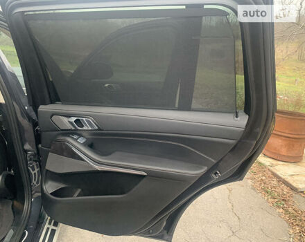 Серый БМВ X7, объемом двигателя 3 л и пробегом 78 тыс. км за 67900 $, фото 43 на Automoto.ua