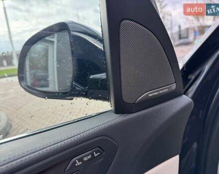 Серый БМВ X7, объемом двигателя 3 л и пробегом 259 тыс. км за 57500 $, фото 20 на Automoto.ua