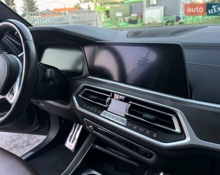 Серый БМВ X7, объемом двигателя 3 л и пробегом 143 тыс. км за 59900 $, фото 59 на Automoto.ua