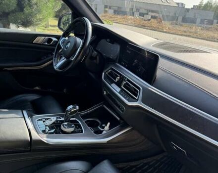 Серый БМВ X7, объемом двигателя 2.99 л и пробегом 119 тыс. км за 80000 $, фото 33 на Automoto.ua