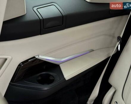 Серый БМВ X7, объемом двигателя 3 л и пробегом 75 тыс. км за 59000 $, фото 15 на Automoto.ua
