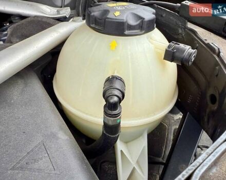 Сірий БМВ X7, об'ємом двигуна 3 л та пробігом 86 тис. км за 41800 $, фото 22 на Automoto.ua