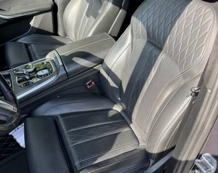 Серый БМВ X7, объемом двигателя 2.99 л и пробегом 119 тыс. км за 80000 $, фото 19 на Automoto.ua