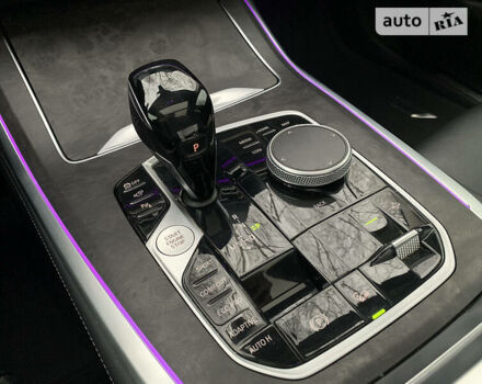 Серый БМВ X7, объемом двигателя 3 л и пробегом 78 тыс. км за 67900 $, фото 21 на Automoto.ua