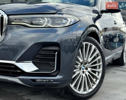 Серый БМВ X7, объемом двигателя 3 л и пробегом 75 тыс. км за 59000 $, фото 10 на Automoto.ua