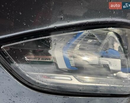 Серый БМВ X7, объемом двигателя 3 л и пробегом 259 тыс. км за 57500 $, фото 55 на Automoto.ua