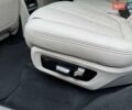 Серый БМВ X7, объемом двигателя 3 л и пробегом 259 тыс. км за 57500 $, фото 11 на Automoto.ua