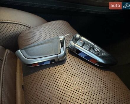 Серый БМВ X7, объемом двигателя 3 л и пробегом 143 тыс. км за 59900 $, фото 64 на Automoto.ua