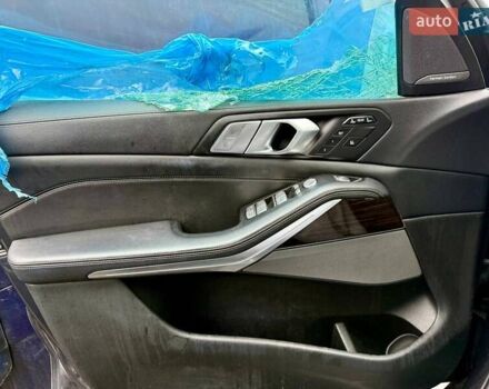 Сірий БМВ X7, об'ємом двигуна 3 л та пробігом 86 тис. км за 41800 $, фото 33 на Automoto.ua