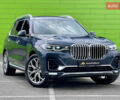Серый БМВ X7, объемом двигателя 3 л и пробегом 84 тыс. км за 73200 $, фото 1 на Automoto.ua