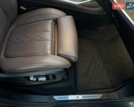 Серый БМВ X7, объемом двигателя 3 л и пробегом 143 тыс. км за 59900 $, фото 69 на Automoto.ua