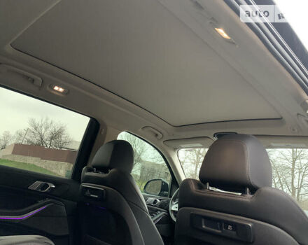 Серый БМВ X7, объемом двигателя 3 л и пробегом 78 тыс. км за 67900 $, фото 38 на Automoto.ua