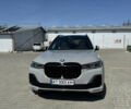 Серый БМВ X7, объемом двигателя 3 л и пробегом 67 тыс. км за 71000 $, фото 1 на Automoto.ua