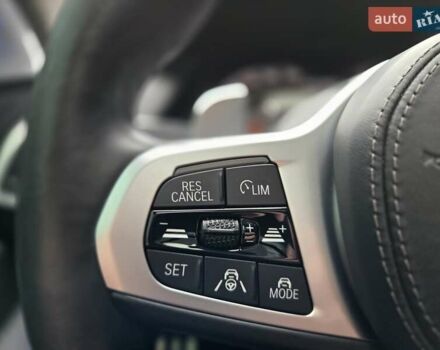 Серый БМВ X7, объемом двигателя 3 л и пробегом 111 тыс. км за 85999 $, фото 31 на Automoto.ua