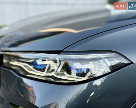 Серый БМВ X7, объемом двигателя 2.99 л и пробегом 194 тыс. км за 65900 $, фото 4 на Automoto.ua