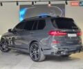 Серый БМВ X7, объемом двигателя 3 л и пробегом 111 тыс. км за 85999 $, фото 7 на Automoto.ua