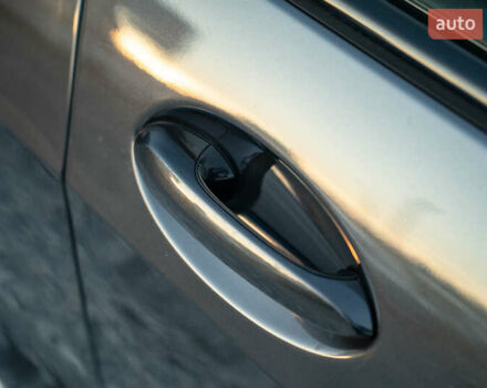 Серый БМВ X7, объемом двигателя 3 л и пробегом 56 тыс. км за 68900 $, фото 17 на Automoto.ua