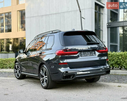 Серый БМВ X7, объемом двигателя 2.99 л и пробегом 194 тыс. км за 65900 $, фото 26 на Automoto.ua