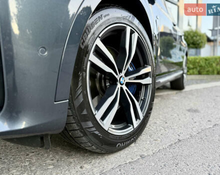 Серый БМВ X7, объемом двигателя 2.99 л и пробегом 194 тыс. км за 65900 $, фото 5 на Automoto.ua