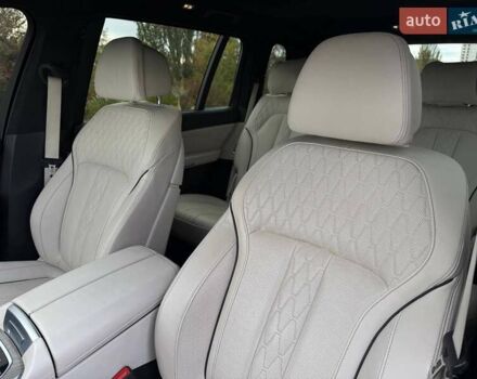 Серый БМВ X7, объемом двигателя 2.99 л и пробегом 116 тыс. км за 85000 $, фото 53 на Automoto.ua