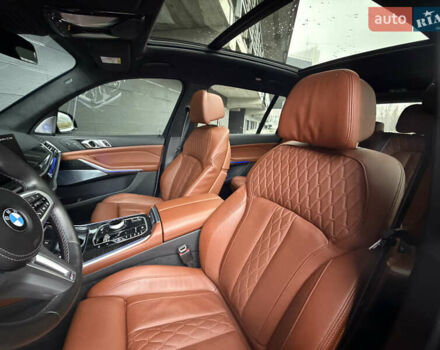 Сірий БМВ X7, об'ємом двигуна 4.39 л та пробігом 52 тис. км за 128000 $, фото 20 на Automoto.ua