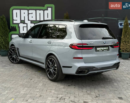 Серый БМВ X7, объемом двигателя 4.39 л и пробегом 45 тыс. км за 129900 $, фото 53 на Automoto.ua