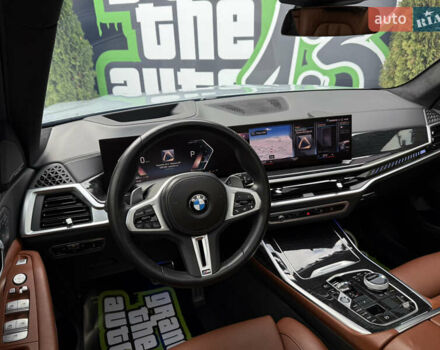 Серый БМВ X7, объемом двигателя 4.39 л и пробегом 45 тыс. км за 129900 $, фото 19 на Automoto.ua