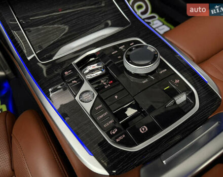 Сірий БМВ X7, об'ємом двигуна 4.39 л та пробігом 52 тис. км за 128000 $, фото 36 на Automoto.ua