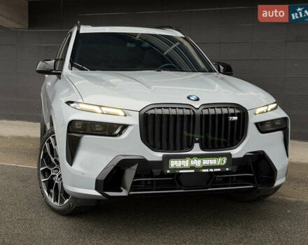 Сірий БМВ X7, об'ємом двигуна 4.39 л та пробігом 52 тис. км за 128000 $, фото 4 на Automoto.ua