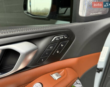 Сірий БМВ X7, об'ємом двигуна 4.39 л та пробігом 52 тис. км за 128000 $, фото 15 на Automoto.ua