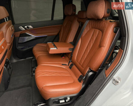 Сірий БМВ X7, об'ємом двигуна 4.39 л та пробігом 52 тис. км за 128000 $, фото 24 на Automoto.ua