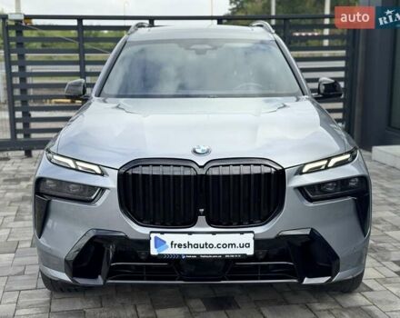 Серый БМВ X7, объемом двигателя 3 л и пробегом 99 тыс. км за 114000 $, фото 1 на Automoto.ua