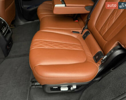 Сірий БМВ X7, об'ємом двигуна 4.39 л та пробігом 52 тис. км за 128000 $, фото 25 на Automoto.ua