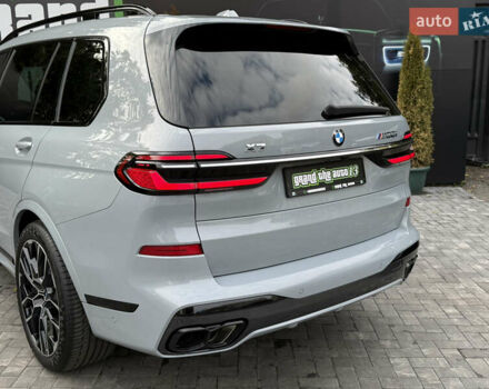 Серый БМВ X7, объемом двигателя 4.39 л и пробегом 45 тыс. км за 129900 $, фото 58 на Automoto.ua