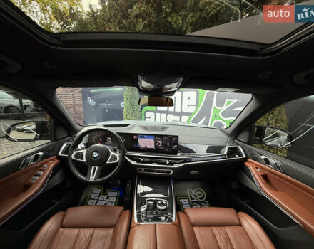 Серый БМВ X7, объемом двигателя 4.39 л и пробегом 45 тыс. км за 129900 $, фото 16 на Automoto.ua