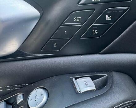 Серый БМВ X7, объемом двигателя 4.39 л и пробегом 97 тыс. км за 119000 $, фото 10 на Automoto.ua