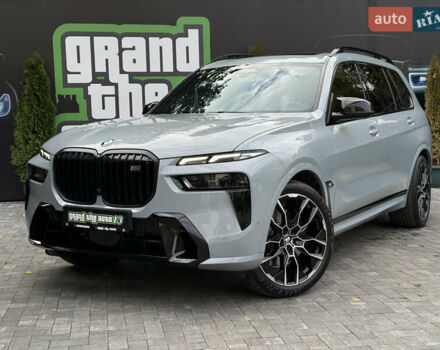 Серый БМВ X7, объемом двигателя 4.39 л и пробегом 45 тыс. км за 129900 $, фото 11 на Automoto.ua