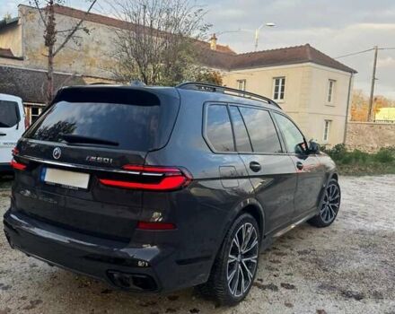 Серый БМВ X7, объемом двигателя 4.39 л и пробегом 97 тыс. км за 119000 $, фото 3 на Automoto.ua