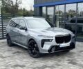 Серый БМВ X7, объемом двигателя 3 л и пробегом 99 тыс. км за 114000 $, фото 1 на Automoto.ua