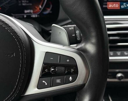 Серый БМВ X7, объемом двигателя 2.99 л и пробегом 134 тыс. км за 89999 $, фото 33 на Automoto.ua