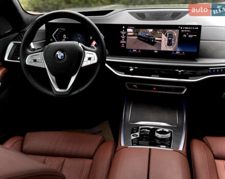 Серый БМВ X7, объемом двигателя 3 л и пробегом 63 тыс. км за 91000 $, фото 49 на Automoto.ua