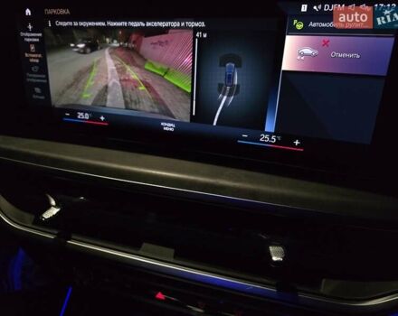 Серый БМВ X7, объемом двигателя 3 л и пробегом 63 тыс. км за 91000 $, фото 71 на Automoto.ua