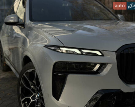 Серый БМВ X7, объемом двигателя 2.99 л и пробегом 82 тыс. км за 119000 $, фото 14 на Automoto.ua