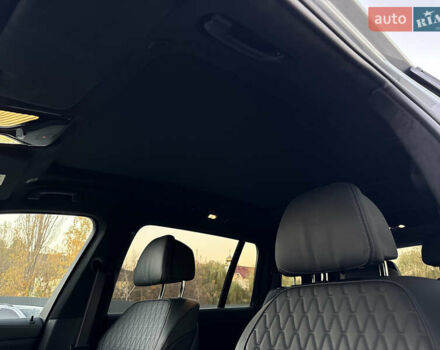 Серый БМВ X7, объемом двигателя 2.99 л и пробегом 86 тыс. км за 119000 $, фото 23 на Automoto.ua