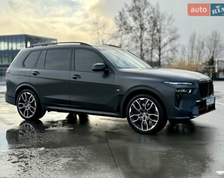 Серый БМВ X7, объемом двигателя 4.39 л и пробегом 45 тыс. км за 139900 $, фото 8 на Automoto.ua